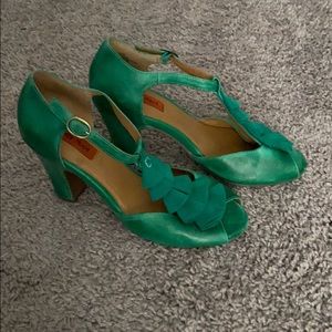 Miz Mooz Green Heels